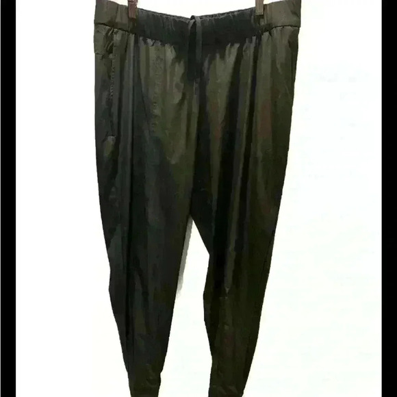 Nike Pants Men Large Gray Dri-FIT Flex Yoga Pants Tapered Jogger Athleisure - Picture 4 of 7